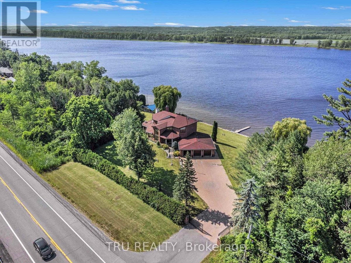 1915 TRANS CANADA ROAD - Photo 2