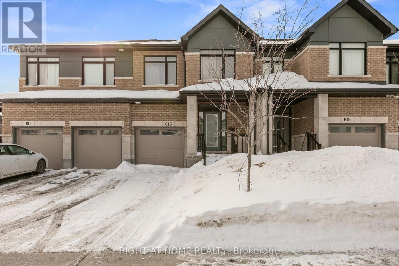 613 RATHBURN LANE - Photo 1