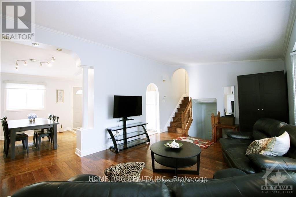 74 SEABROOKE DRIVE - Photo 4