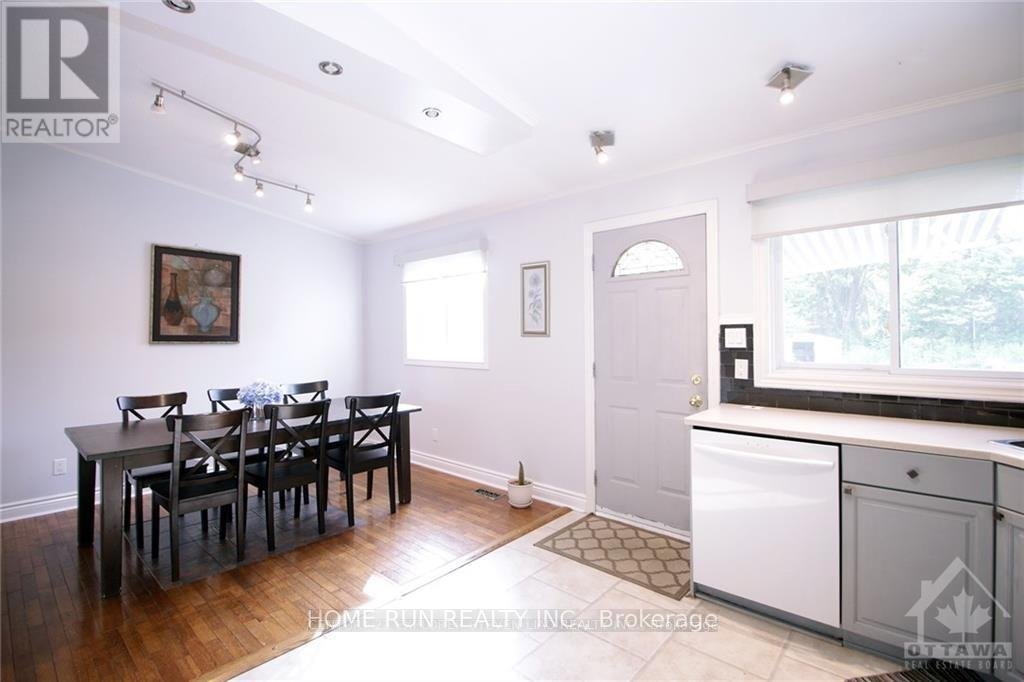 74 SEABROOKE DRIVE - Photo 7