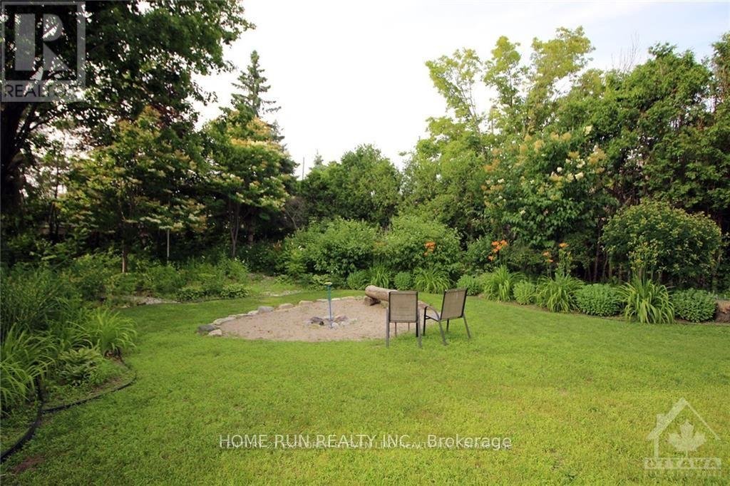 74 SEABROOKE DRIVE - Photo 17