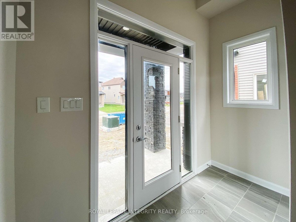 1043 SPEEDVALE COURT - Photo 2