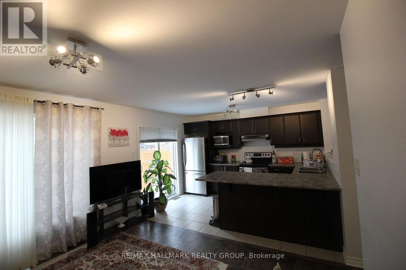 3617 CAMBRIAN ROAD - Photo 5