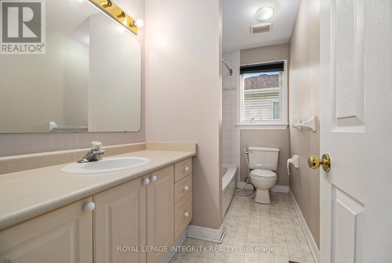 12 COTTINGHAM STREET - Photo 16