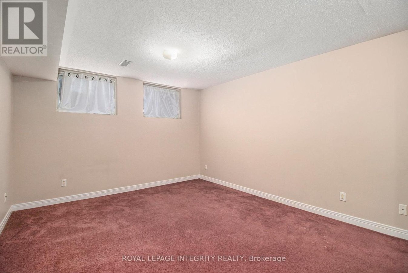 12 COTTINGHAM STREET - Photo 24