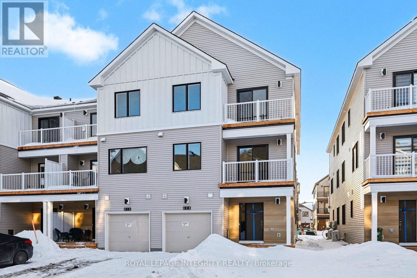 808 DEMULCENT LANE - Photo 2