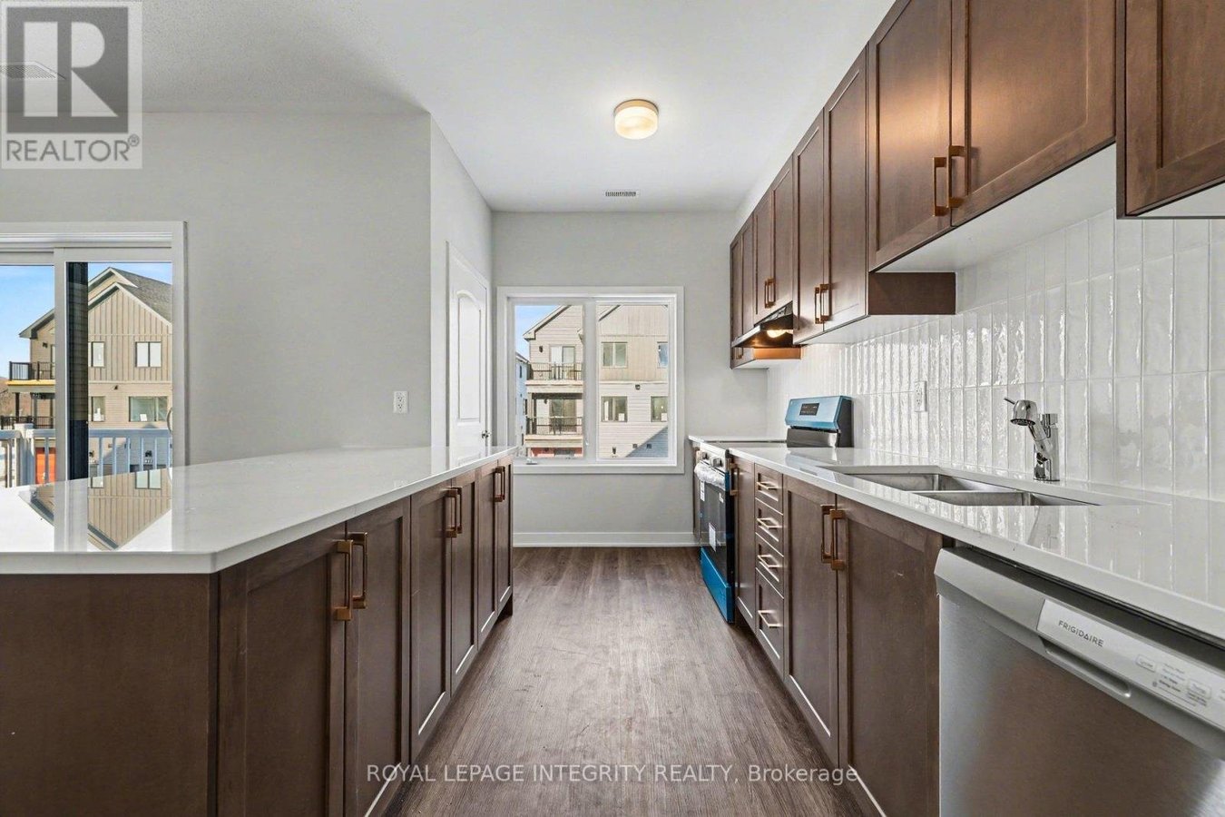 808 DEMULCENT LANE - Photo 12