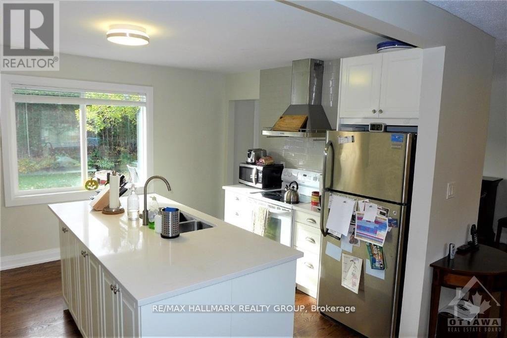 186 BALMORAL PLACE - Photo 4
