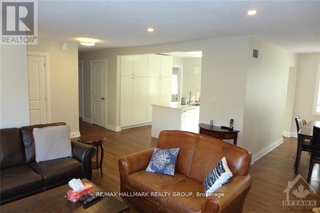 186 BALMORAL PLACE - Photo 9