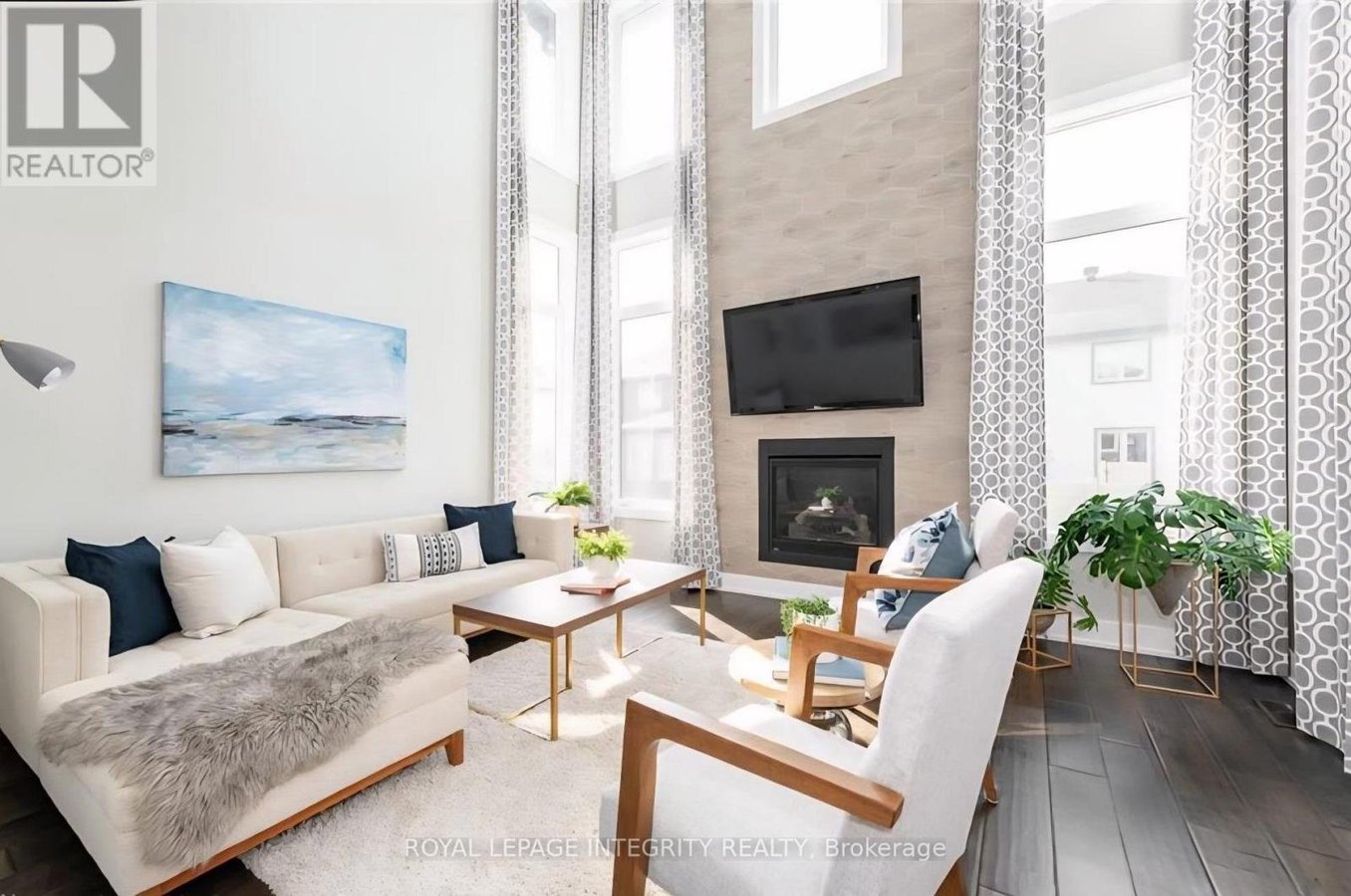 332 HALIBURTON HEIGHTS - Photo 9