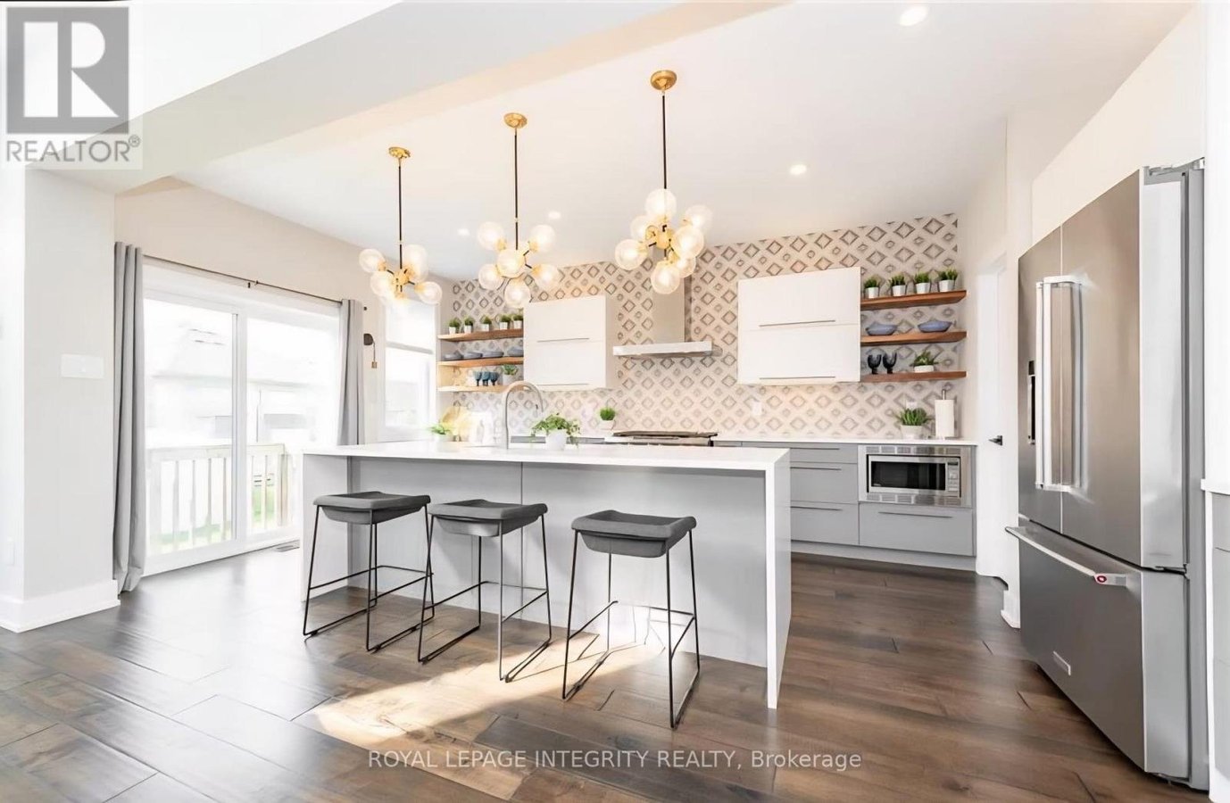 332 HALIBURTON HEIGHTS - Photo 12