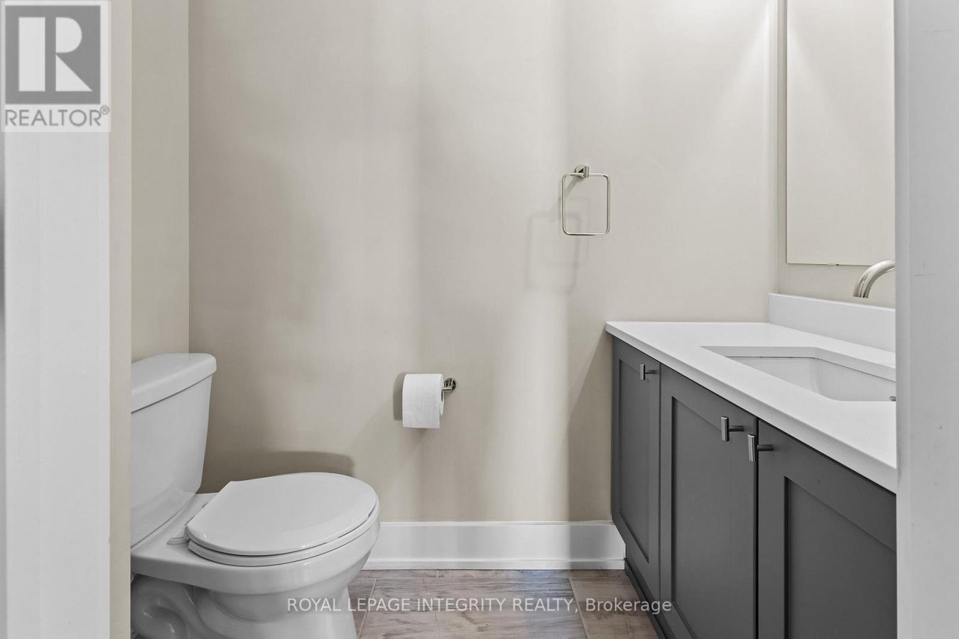332 HALIBURTON HEIGHTS - Photo 16