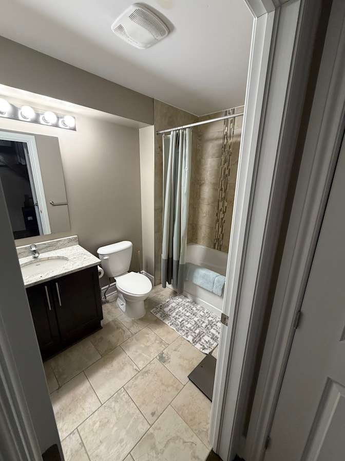 Carling Avenue - Photo 2