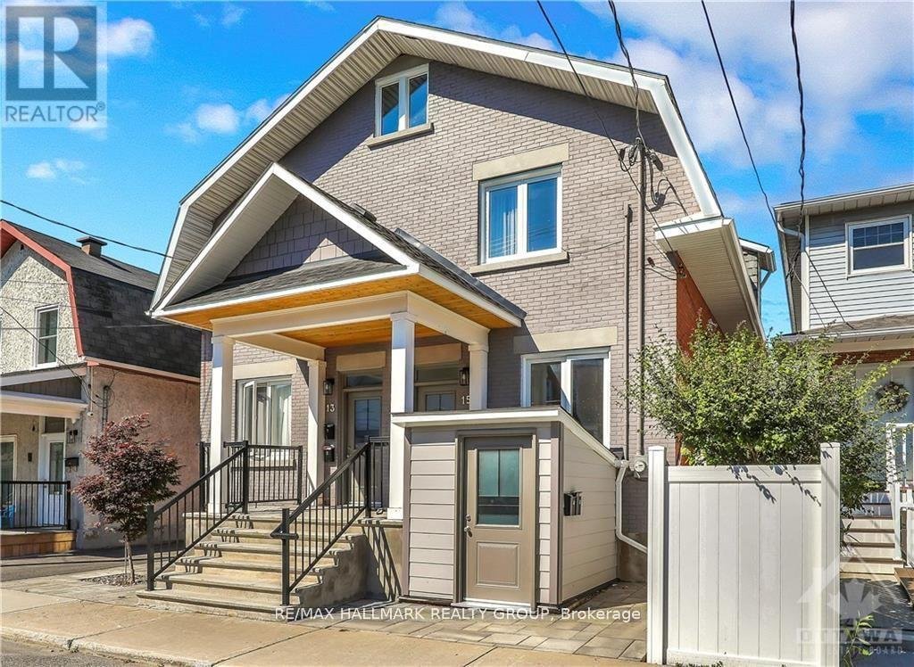 2 - 15 MARIER AVENUE - Photo 2