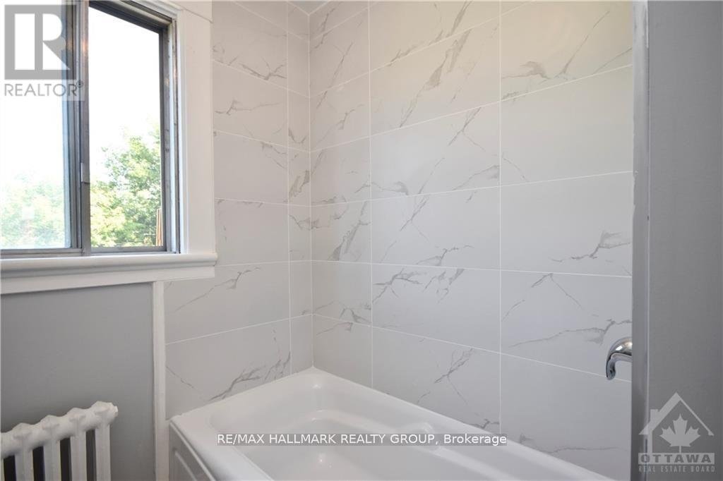2 - 15 MARIER AVENUE - Photo 16