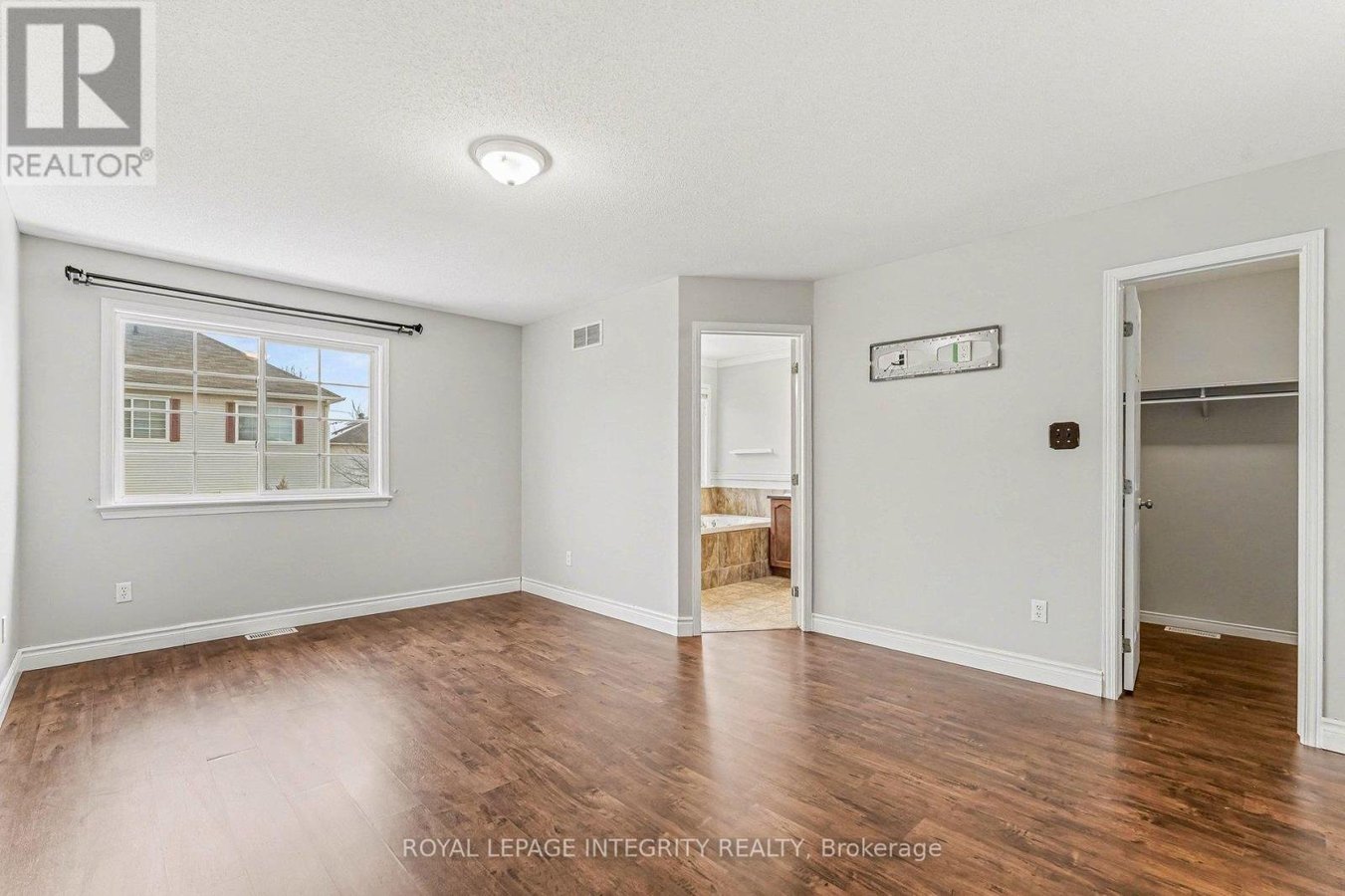 429 ASHBOURNE CRESCENT - Photo 20