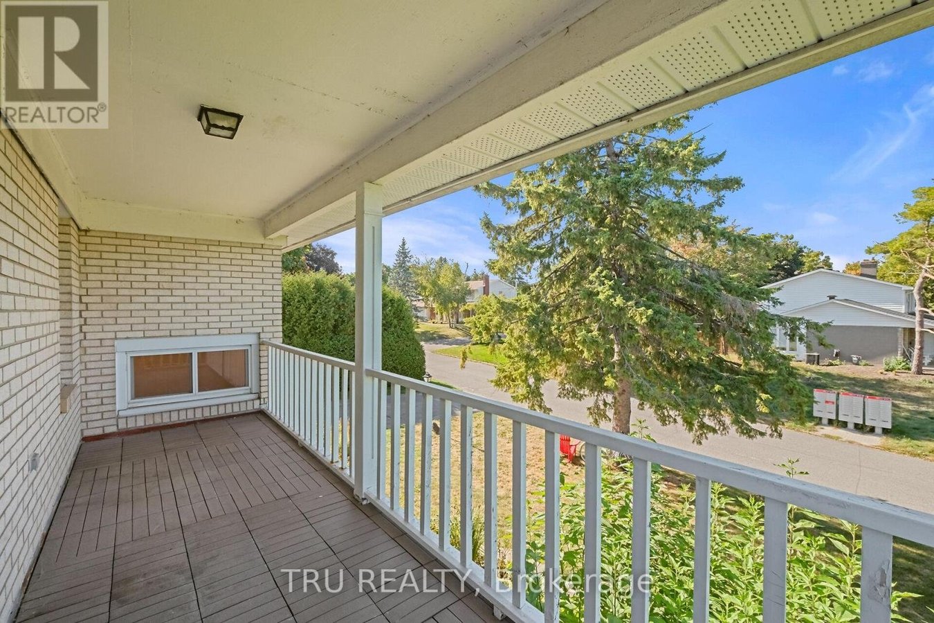 12 APACHE CRESCENT - Photo 30