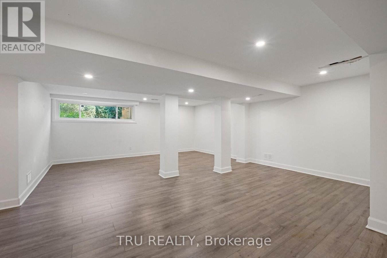 12 APACHE CRESCENT - Photo 37