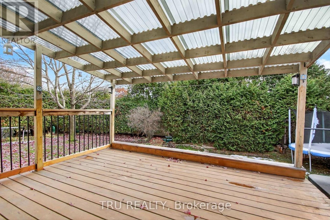 12 APACHE CRESCENT - Photo 40