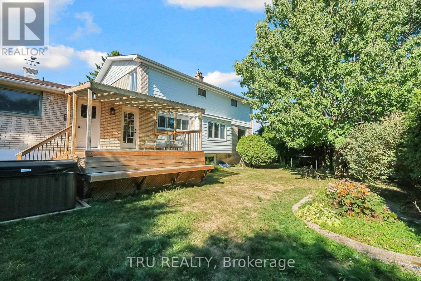 12 APACHE CRESCENT - Photo 44