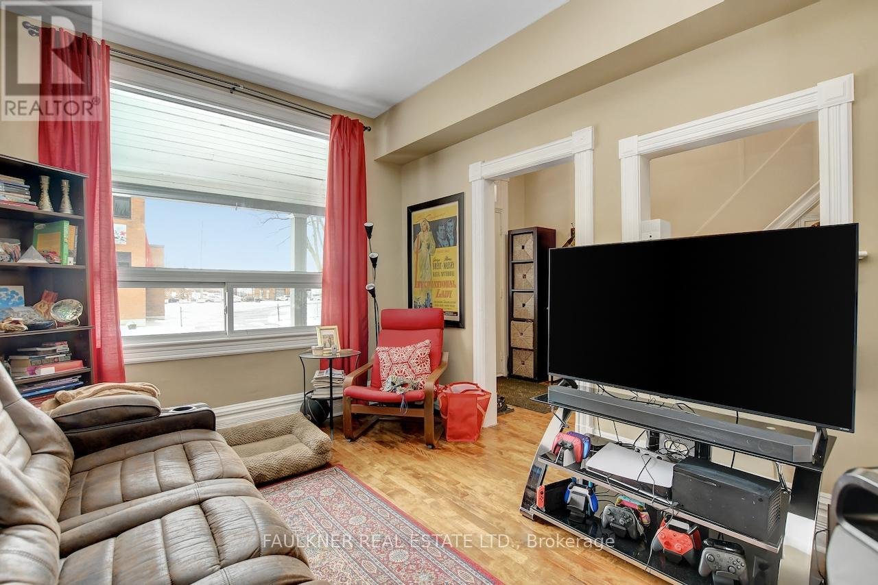 37 ARLINGTON AVENUE - Photo 6