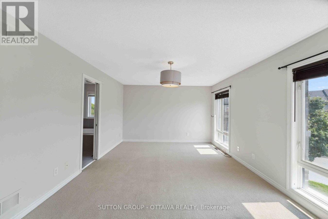 248 KEYROCK DRIVE - Photo 12