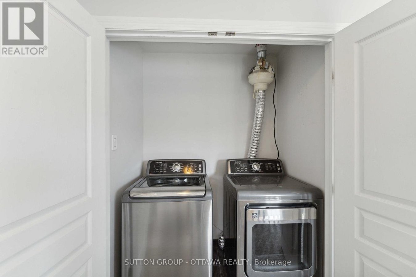 248 KEYROCK DRIVE - Photo 20