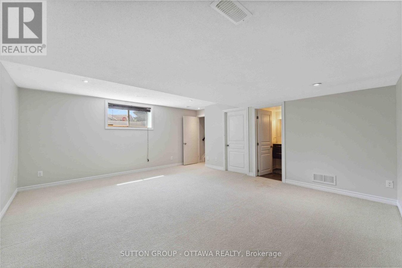 248 KEYROCK DRIVE - Photo 26