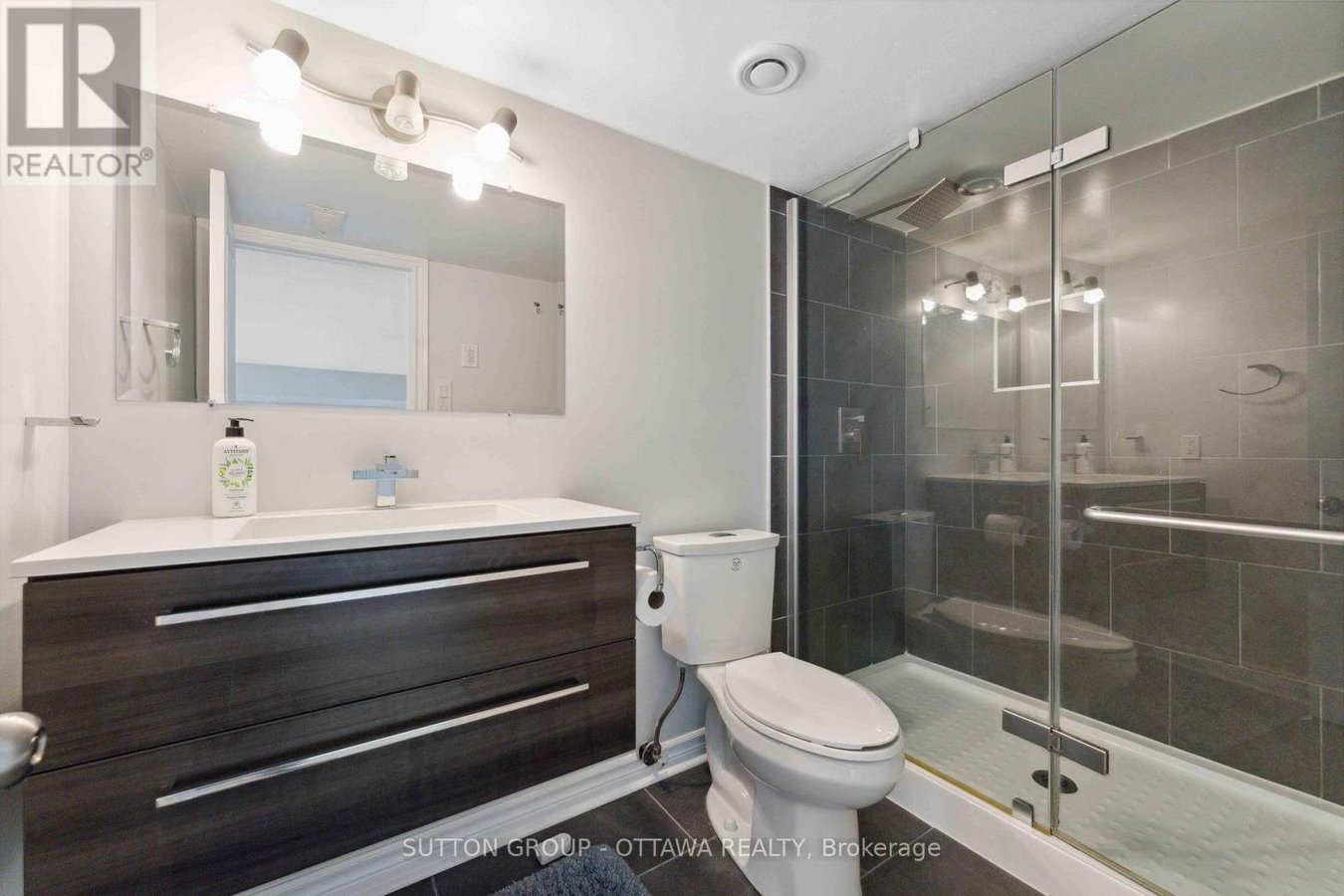 248 KEYROCK DRIVE - Photo 27