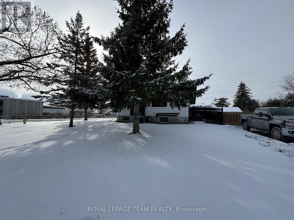 41 FIELDROW STREET - Photo 2