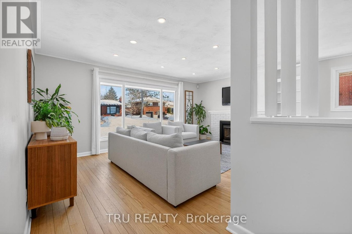 A - 2443 SUDBURY AVENUE - Photo 6
