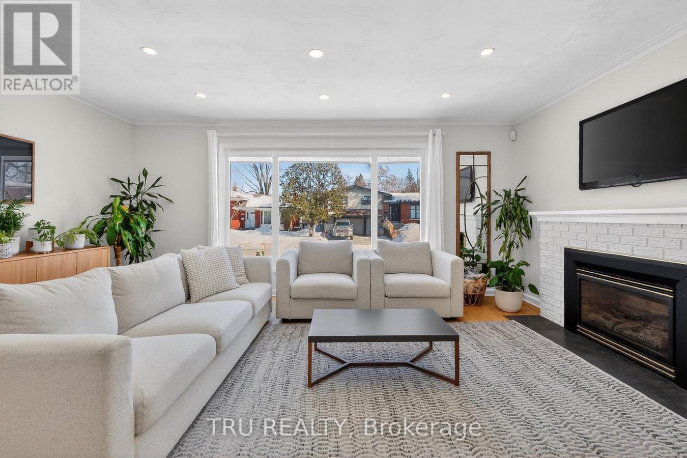 A - 2443 SUDBURY AVENUE - Photo 11