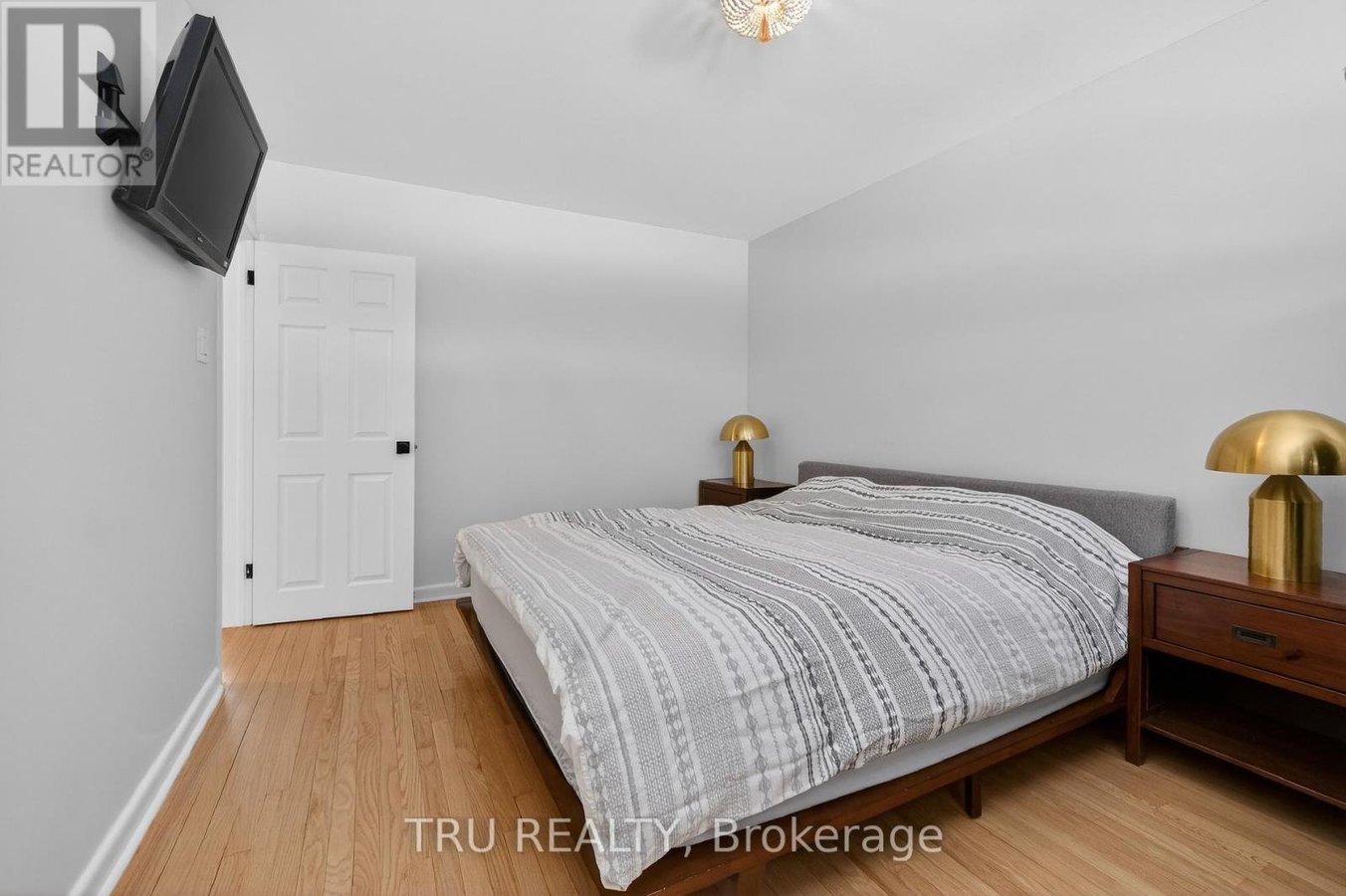 A - 2443 SUDBURY AVENUE - Photo 21
