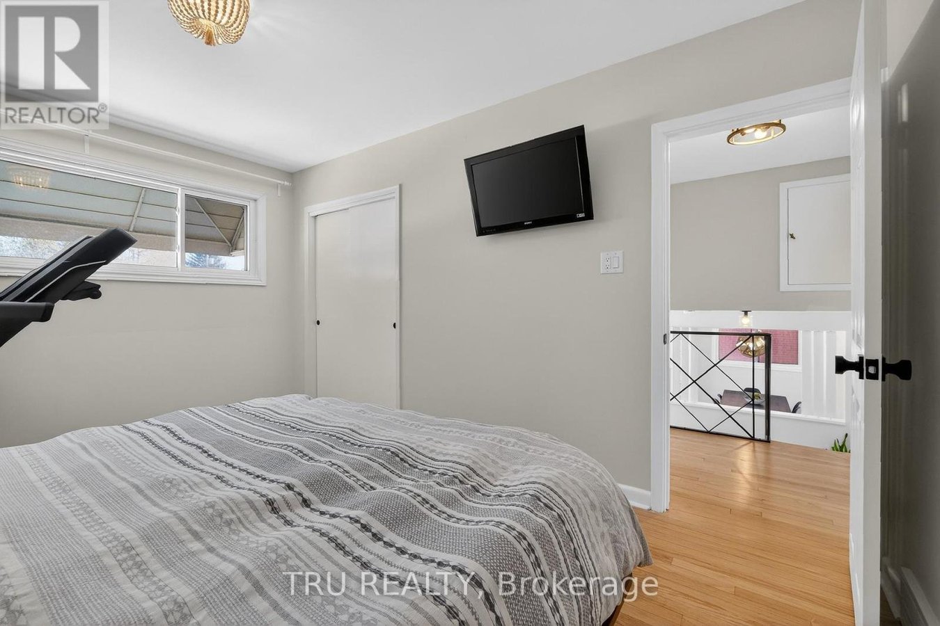 A - 2443 SUDBURY AVENUE - Photo 22