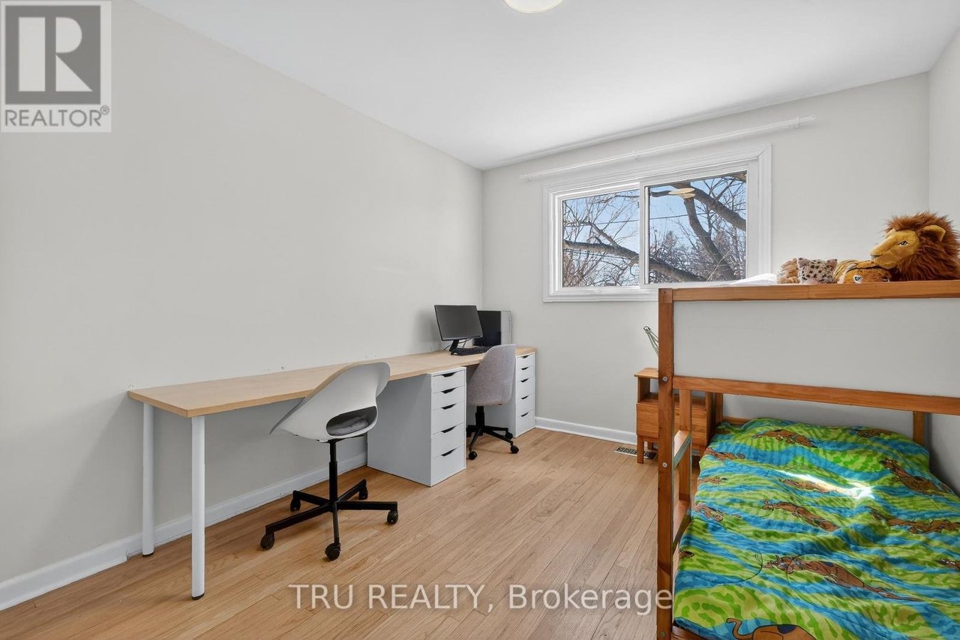 A - 2443 SUDBURY AVENUE - Photo 24