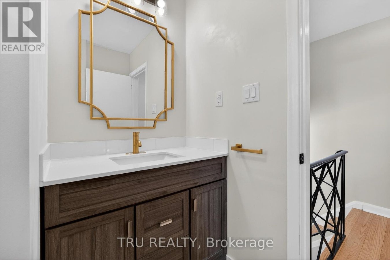A - 2443 SUDBURY AVENUE - Photo 31