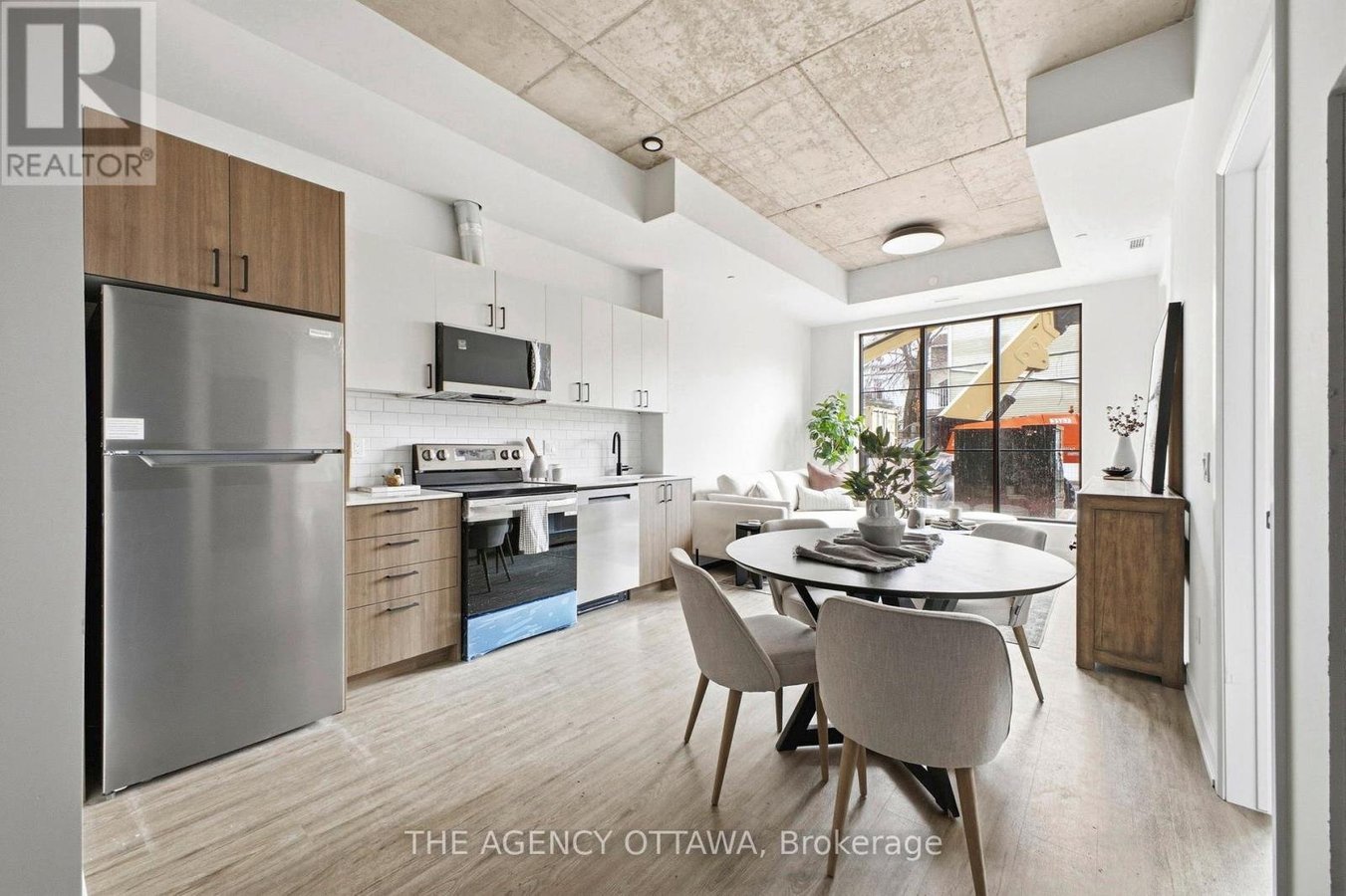102 - 56 BAYSWATER AVENUE - Photo 3
