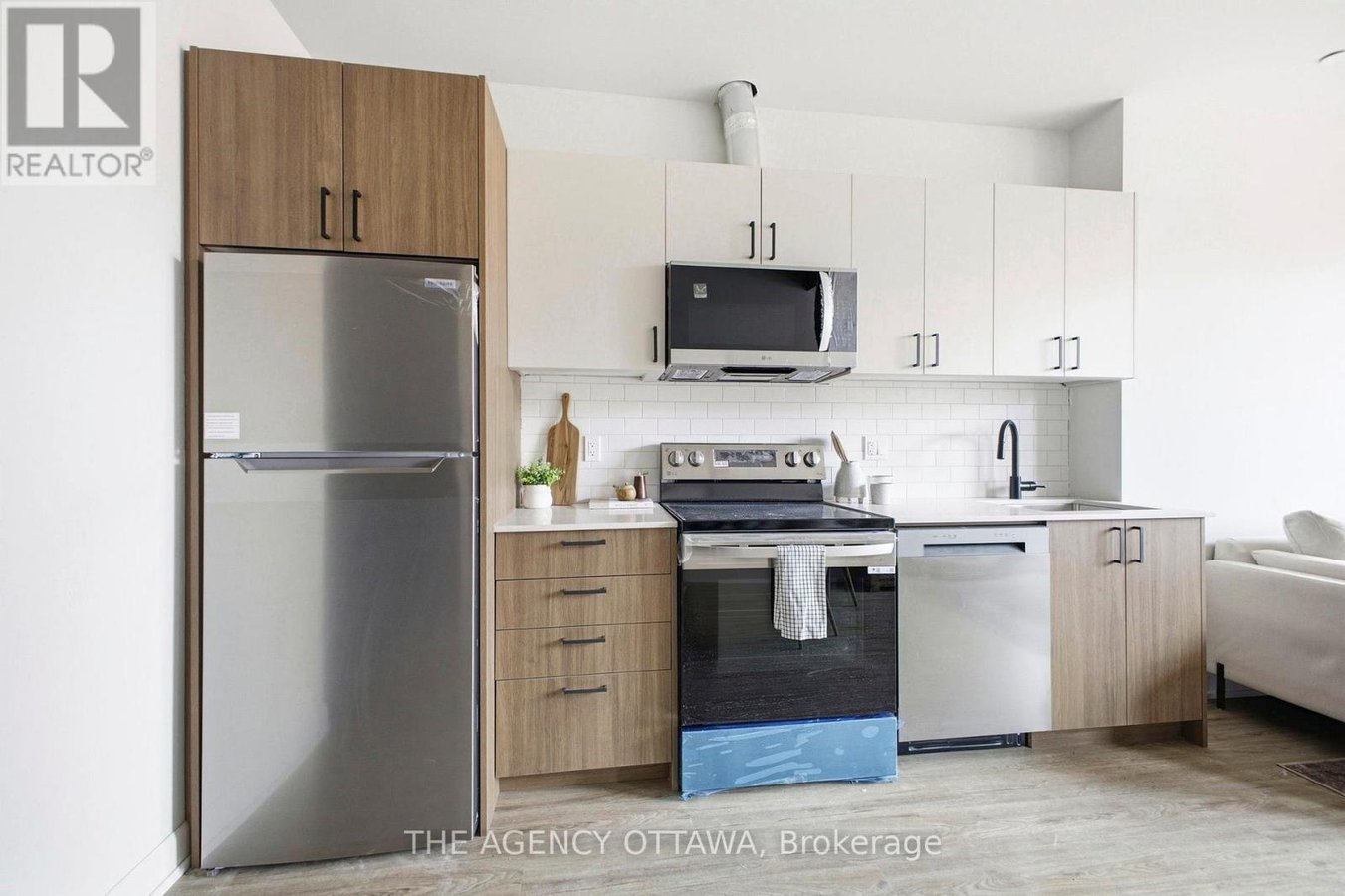 102 - 56 BAYSWATER AVENUE - Photo 5