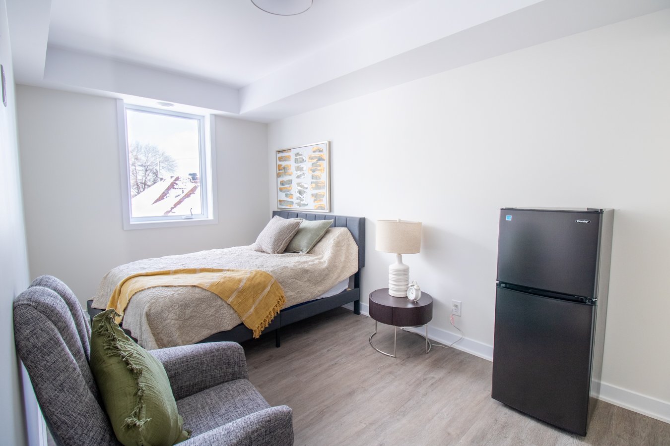 994 Bronson Avenue - Photo 5