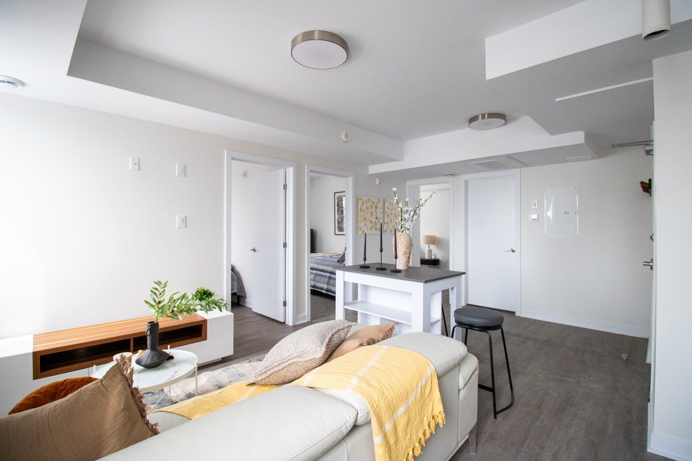 994 Bronson Avenue - Photo 10
