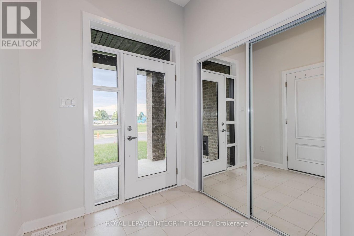 66 OSLER STREET - Photo 2