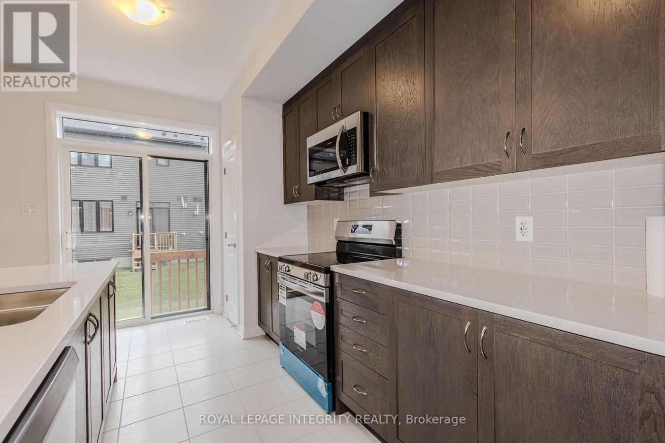 66 OSLER STREET - Photo 12