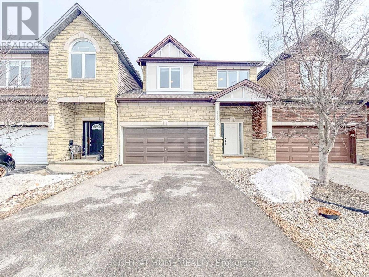 1152 NORTHGRAVES CRESCENT - Photo 1