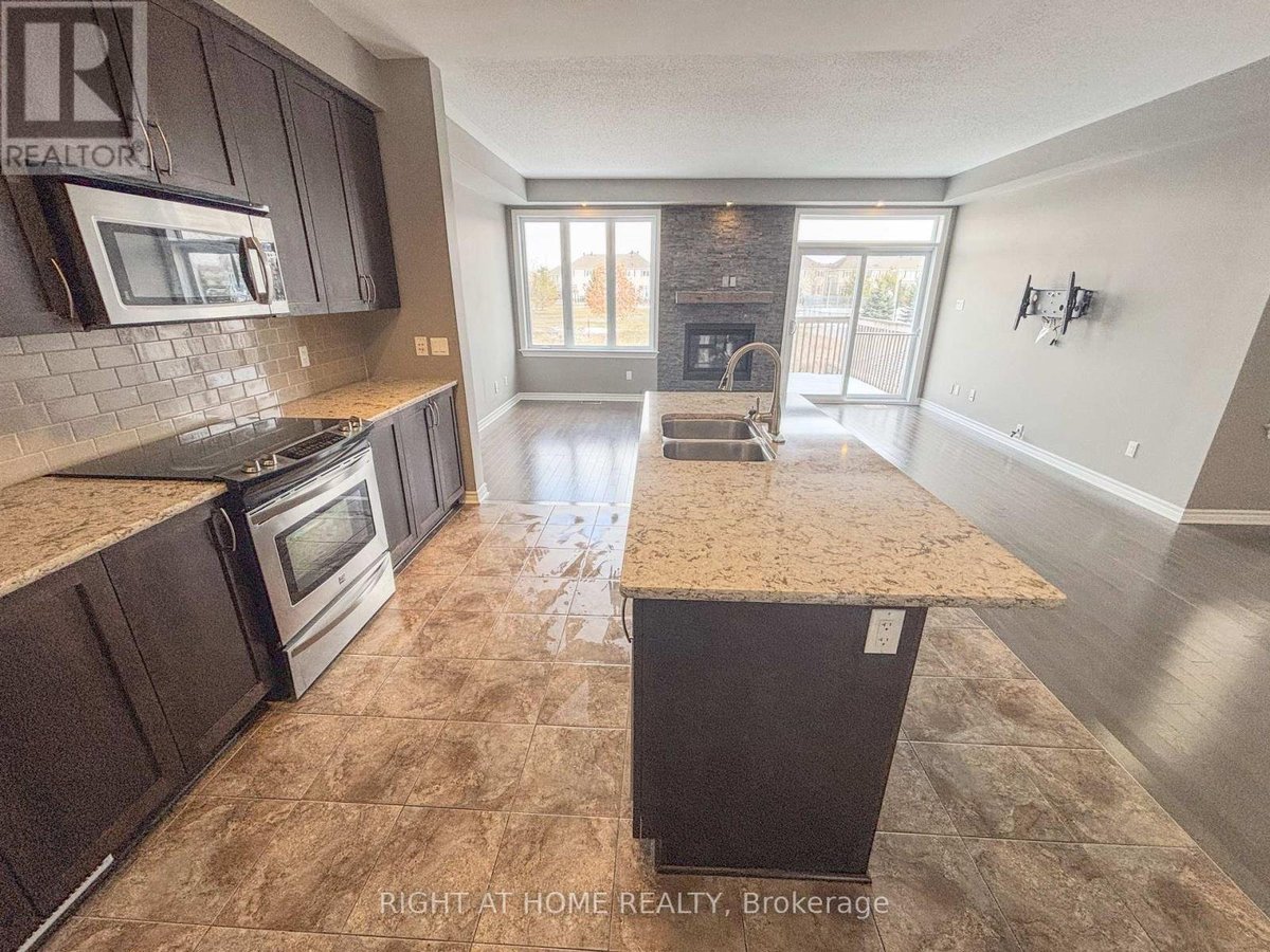 1152 NORTHGRAVES CRESCENT - Photo 9
