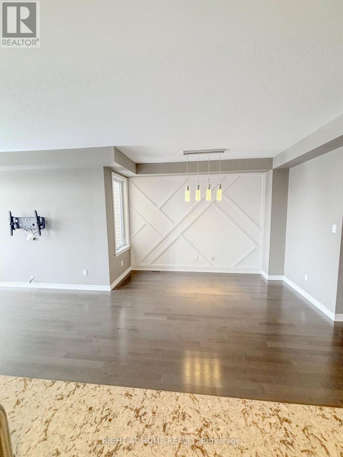 1152 NORTHGRAVES CRESCENT - Photo 13