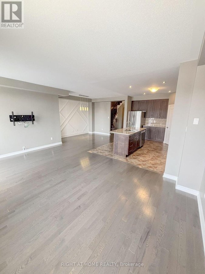 1152 NORTHGRAVES CRESCENT - Photo 15