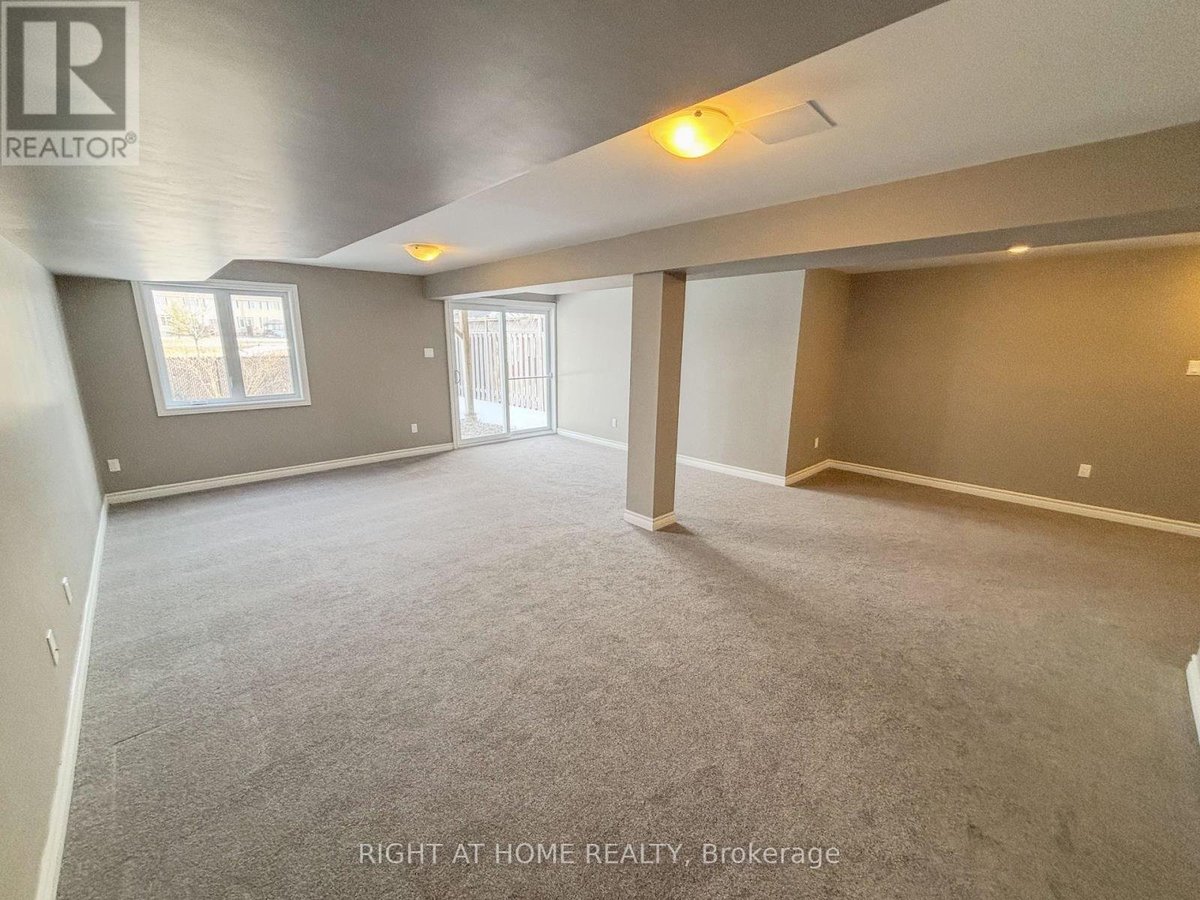 1152 NORTHGRAVES CRESCENT - Photo 20