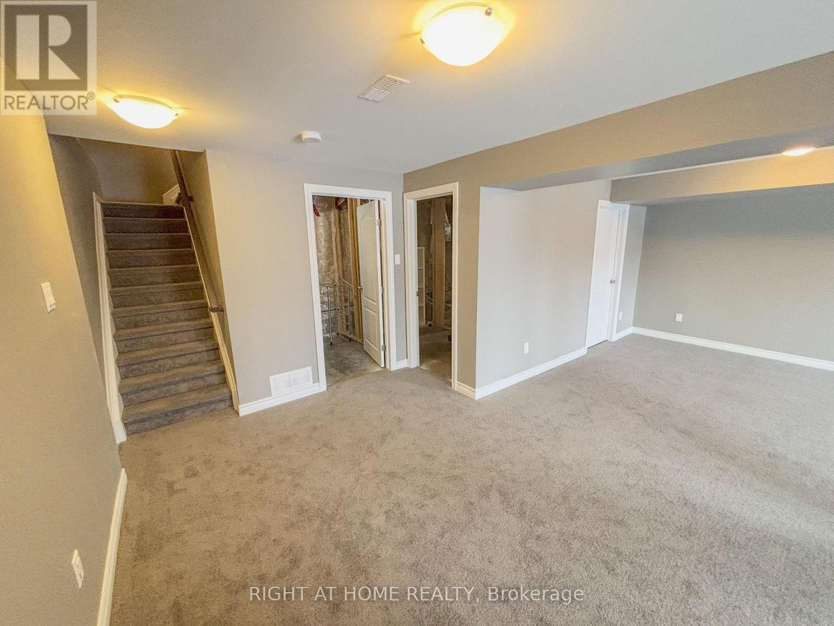 1152 NORTHGRAVES CRESCENT - Photo 22