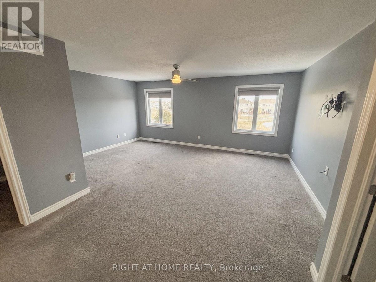 1152 NORTHGRAVES CRESCENT - Photo 24