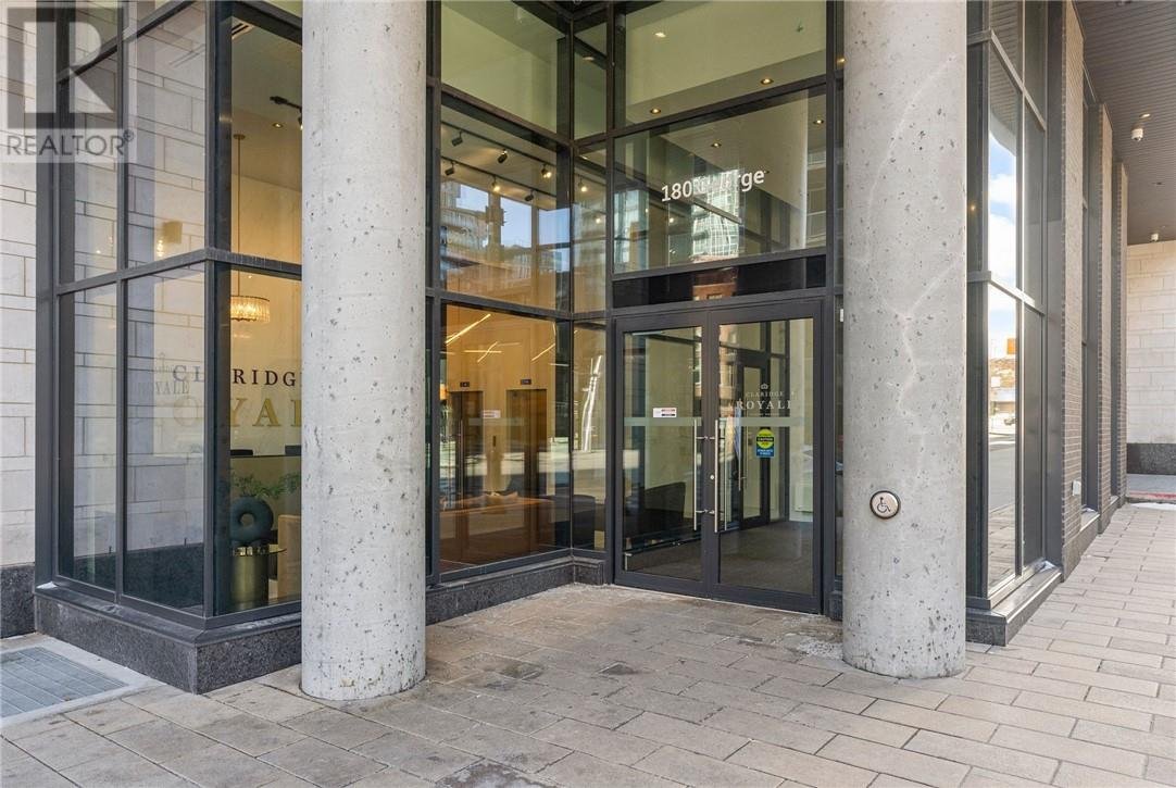 180 George Street Unit# PH206 - Photo 3